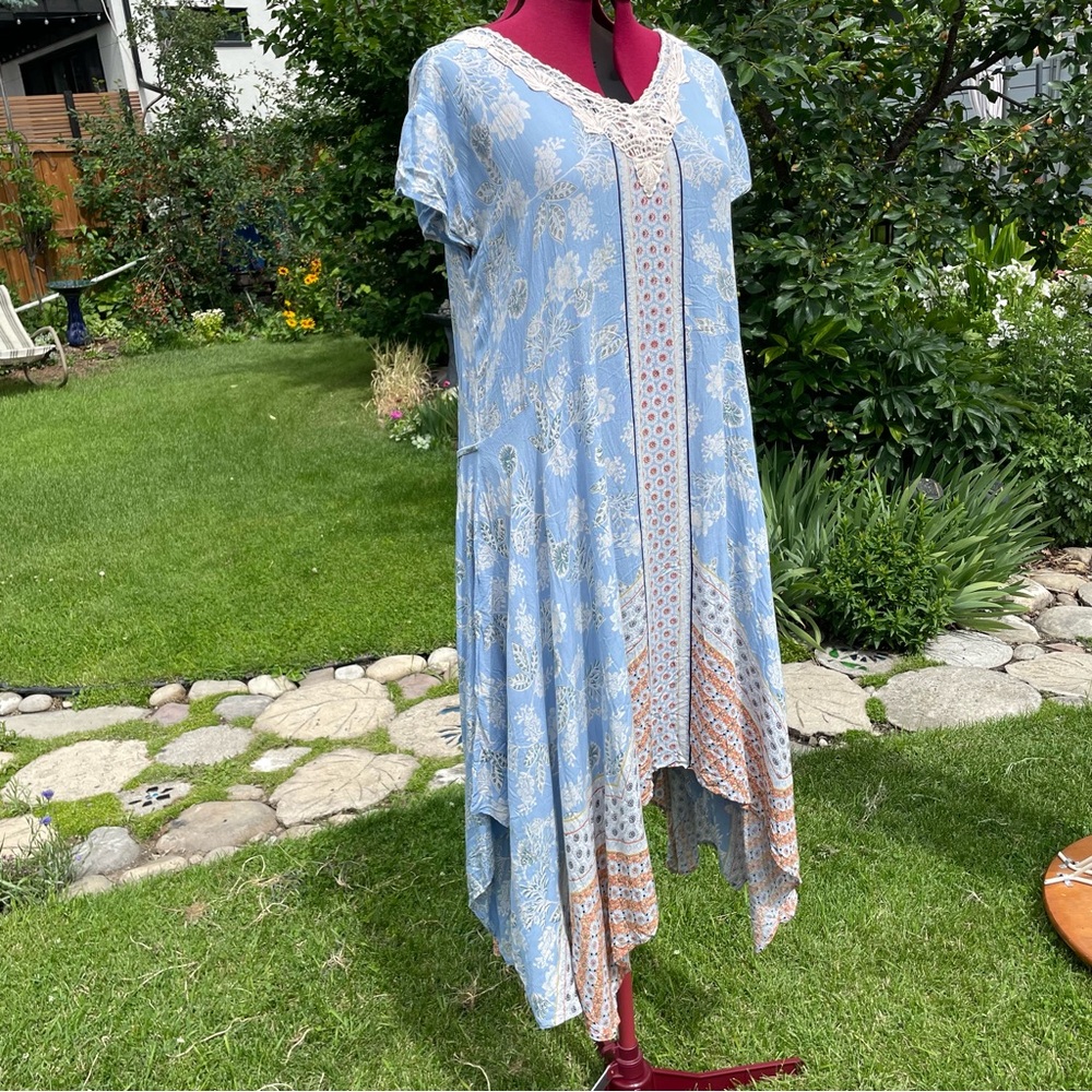 Blue, White and Orange V-Neck Flutter Sleeve Handkerchief Hemline  Sundress